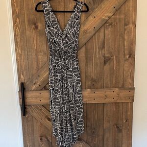 Final Touch Black and White High Low Dress size small